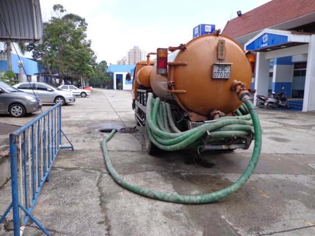 Dịch vụ hút bể phốt tại Long Biên Dịch vụ hút bể phốt tại Long Biên