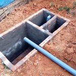 Không được đặt bể phốt ở phía sau ngôi nhà