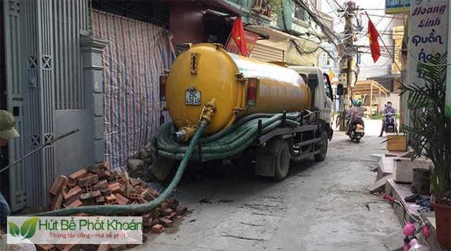 Giới thiệu đơn vị hút bể phốt khoán tại làng Thạch Xá đáng để quý khách gửi gắm niềm tin Giới thiệu đơn vị hút bể phốt khoán tại làng Thạch Xá đáng để quý khách gửi gắm niềm tin