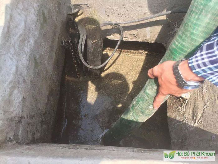 Tại Hút Bể Phốt Khoán có nhiều công nghệ hút bể phốt không cần đục phá Tại Hút Bể Phốt Khoán có nhiều công nghệ hút bể phốt không cần đục phá
