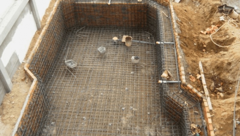 Cách xây bể nước ngầm đơn giản nhất 4 Bể nước ngầm giúp tiết kiệm không gian sống.