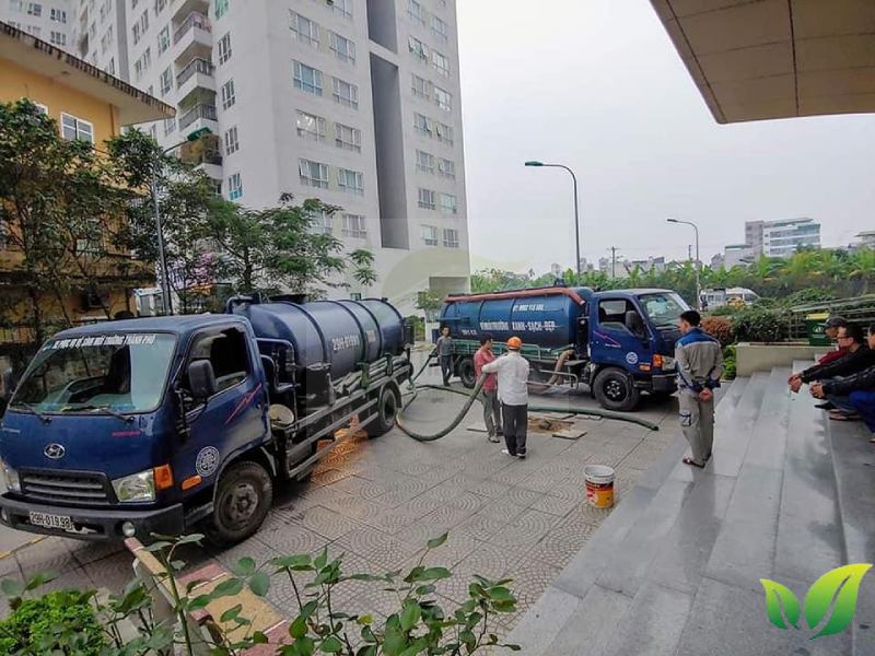 Dịch vụ hút bể phốt tại Làng "xứ mây" Phú Vinh - Bảo hành 5 năm | Giá rẻ nhất 11 Hút bể phốt Khoán làm việc với phương châm "Uy tín - Chất lượng - An toàn".