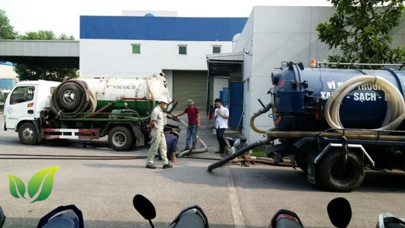 Quy trình hút bể phốt, đảm bảo không mùi tại làng Yên Thái của Khoán.