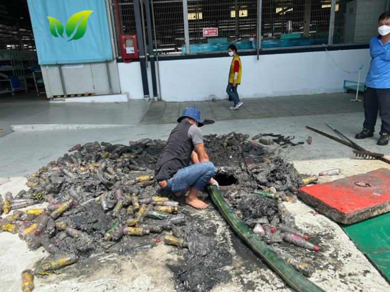 Dịch vụ hút bể phốt trọn gói giá rẻ tại phường Láng Hạ 13 Khoán là một trong những công ty hút bể phốt uy tín tại phường Láng Hạ.