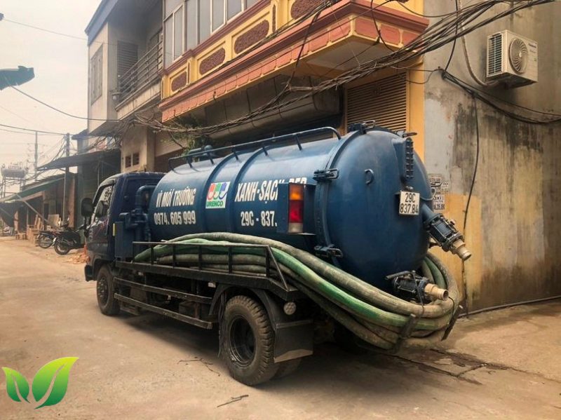 Dịch vụ hút bể phốt tại Làng Lĩnh Bưởi - Đảm bảo không mùi 9 Những khó khăn khi hút bể phốt tại Làng Lĩnh Bưởi - Ba Đình.