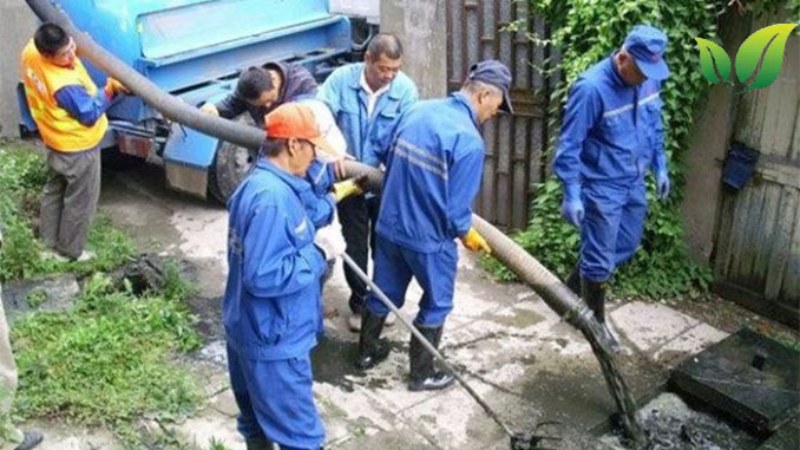Dịch vụ hút bể phốt tại Phường Khâm Thiên - Giải pháp thông minh cho trình trạng tắc phể phốt 10 Tiêu chí chọn đơn vị cung cấp dịch vụ hút bể phốt.